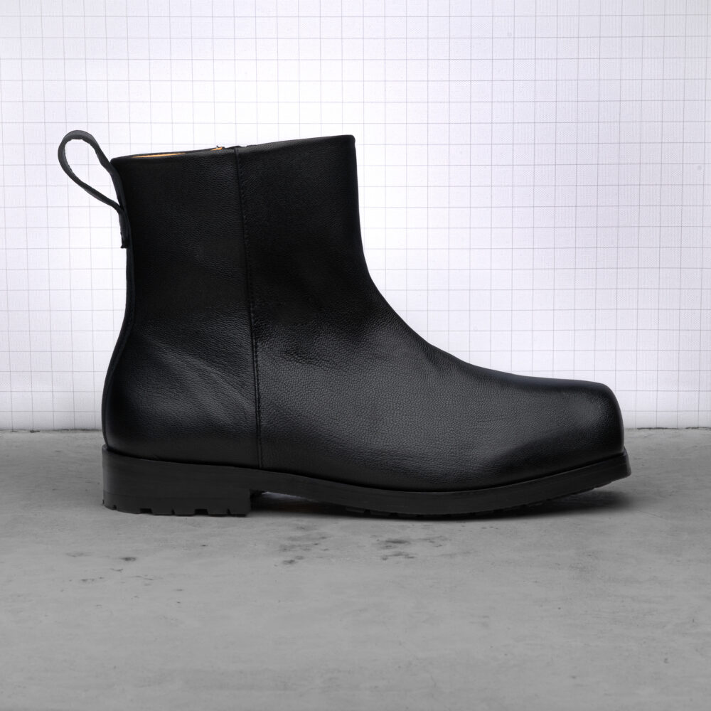 Hannes Chelsea Boot Black