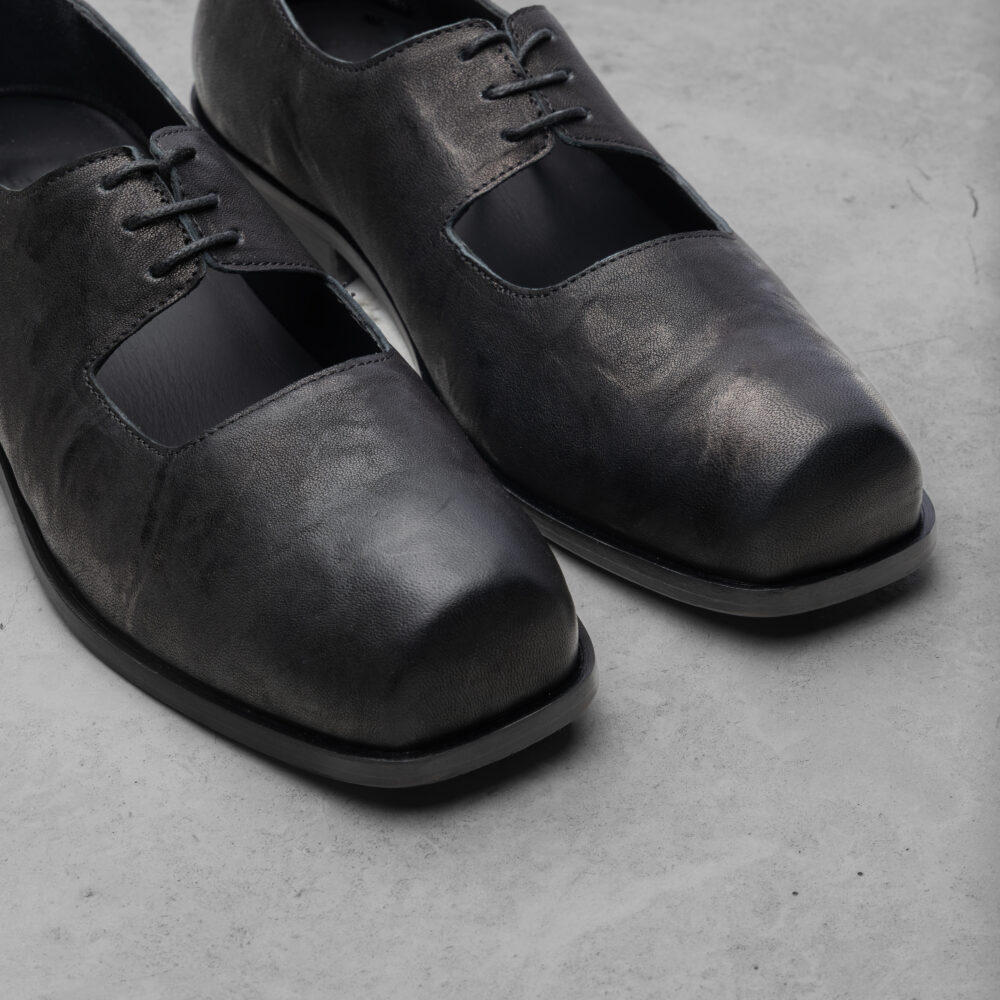Theresia Derby Oyster Black - Image 3