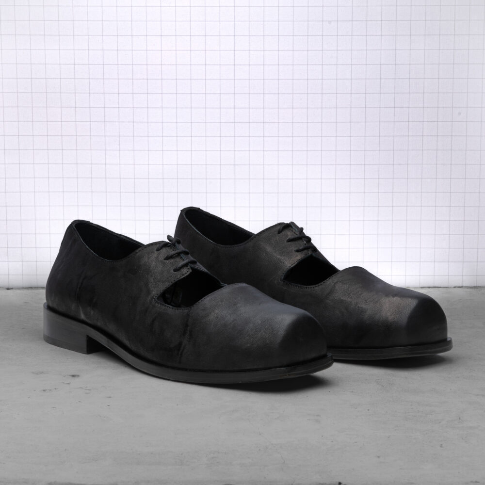 Theresia Derby Oyster Black - Image 2